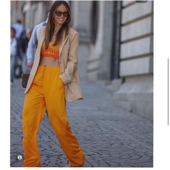 Pantalones Efecto Piel Zara Pantalón Pijama De Terciopelo ZARA